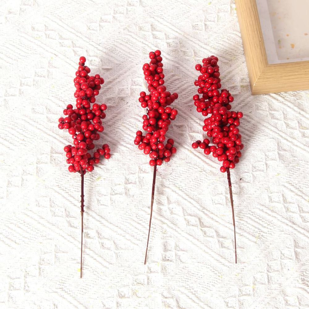 Artificial Red Berry Picks For - Christmas Tree Artificial recension och pris
